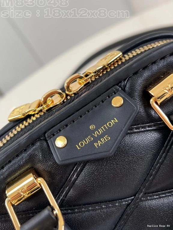 Cheap VUITTON LOUIS Alma-18*12*8cm Nano 0712